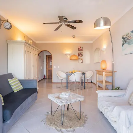 T2 Auroramar Piscina E Em Carvoeiro * カルヴォエイロ